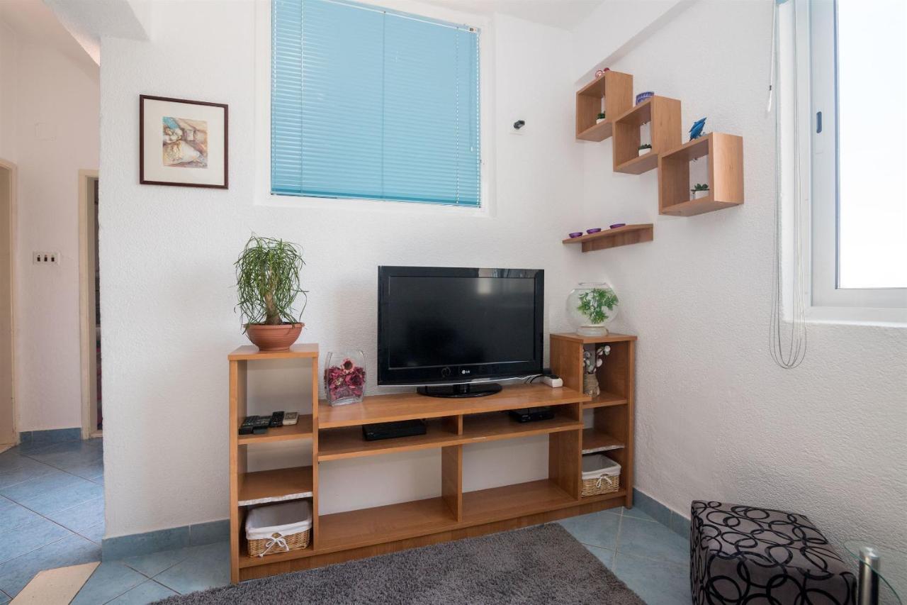 Apartments Tolj 伊格拉恩 外观 照片