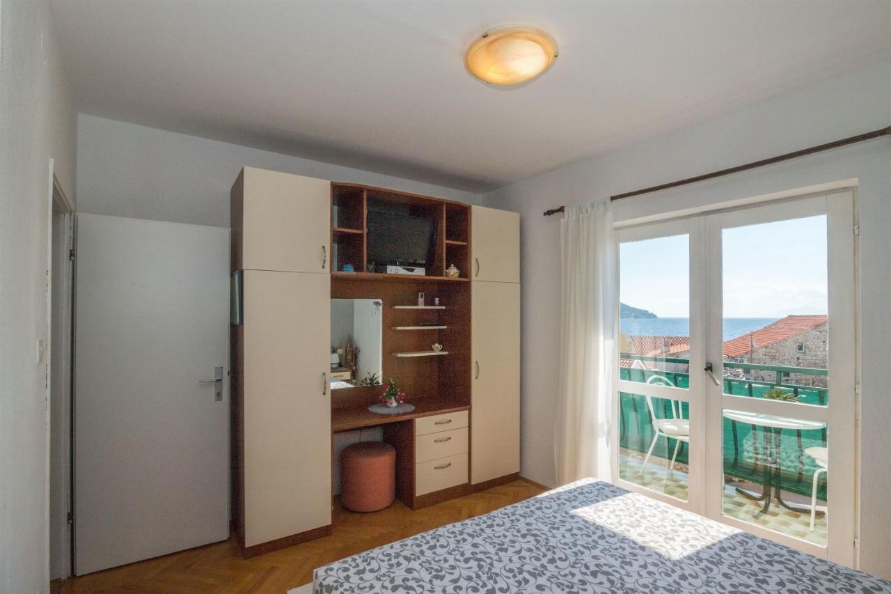 Apartments Tolj 伊格拉恩 外观 照片